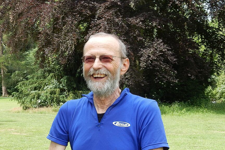 Dr. Lutz Gebhardt Dr. Lutz Gebhardt