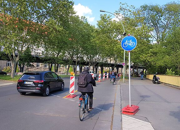 Pop-up-Radfahrstreifen in Berlin-Kreuzberg im Frühjahr 2020. Pop-up-Radfahrstreifen in Berlin-Kreuzberg im Frühjahr 2020.