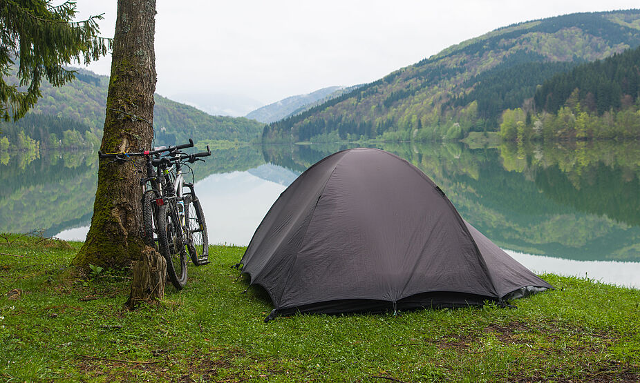 Camping mit Weitblick - mit Zelt und Rad unterwegs.